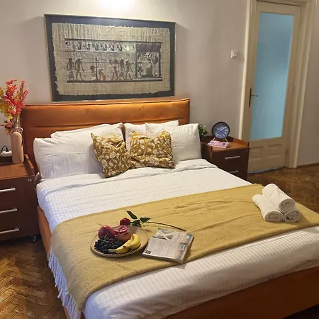 Apartament Romantic Bathtube Cismigiu Park 2 Bukareszt